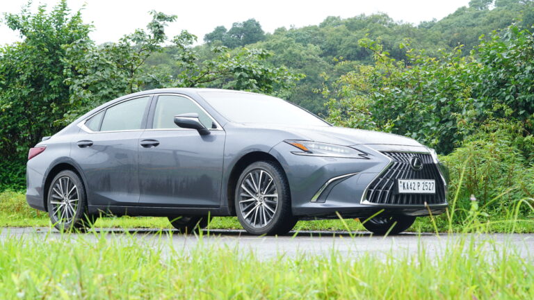 Effortless Elegance: Living with the Lexus ES 300h