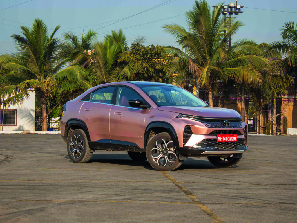 tata curvv petrol mt review exterior dust shot