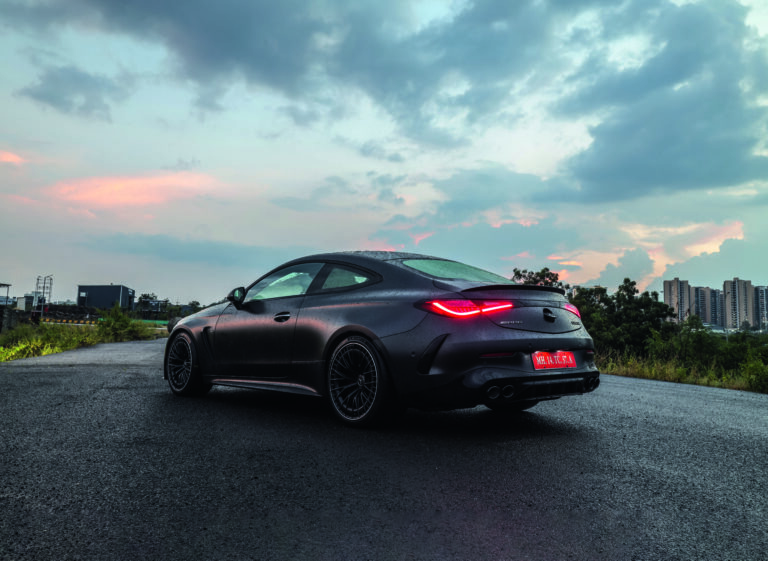 Mercedes-AMG CLE 53 4MATIC+: When shadow becomes speed