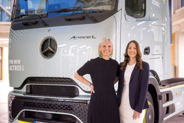 Daimler Truck reports strong cash flow and order momentum, targets operational growth in 2026