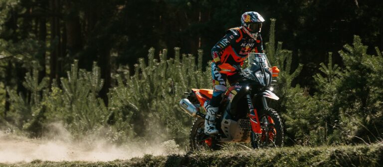KTM 890 Adventure R Rally unveiled as hardcore off-road machine with Dakar DNA