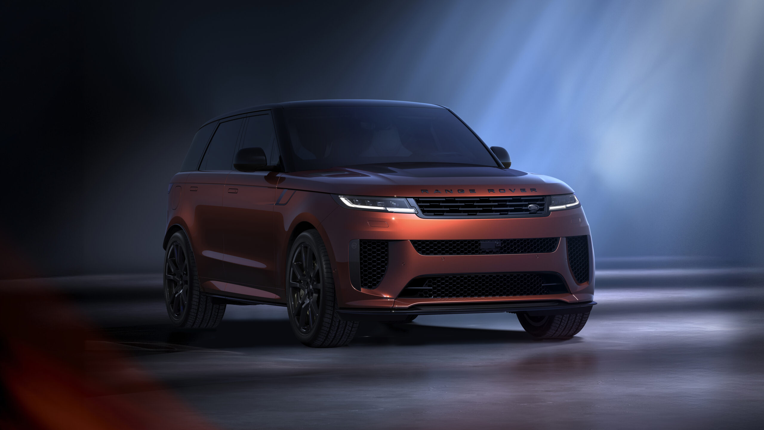 Range Rover Sport SV launched in India at ₹2.05 crore; gets 635bhp twin-turbo V8