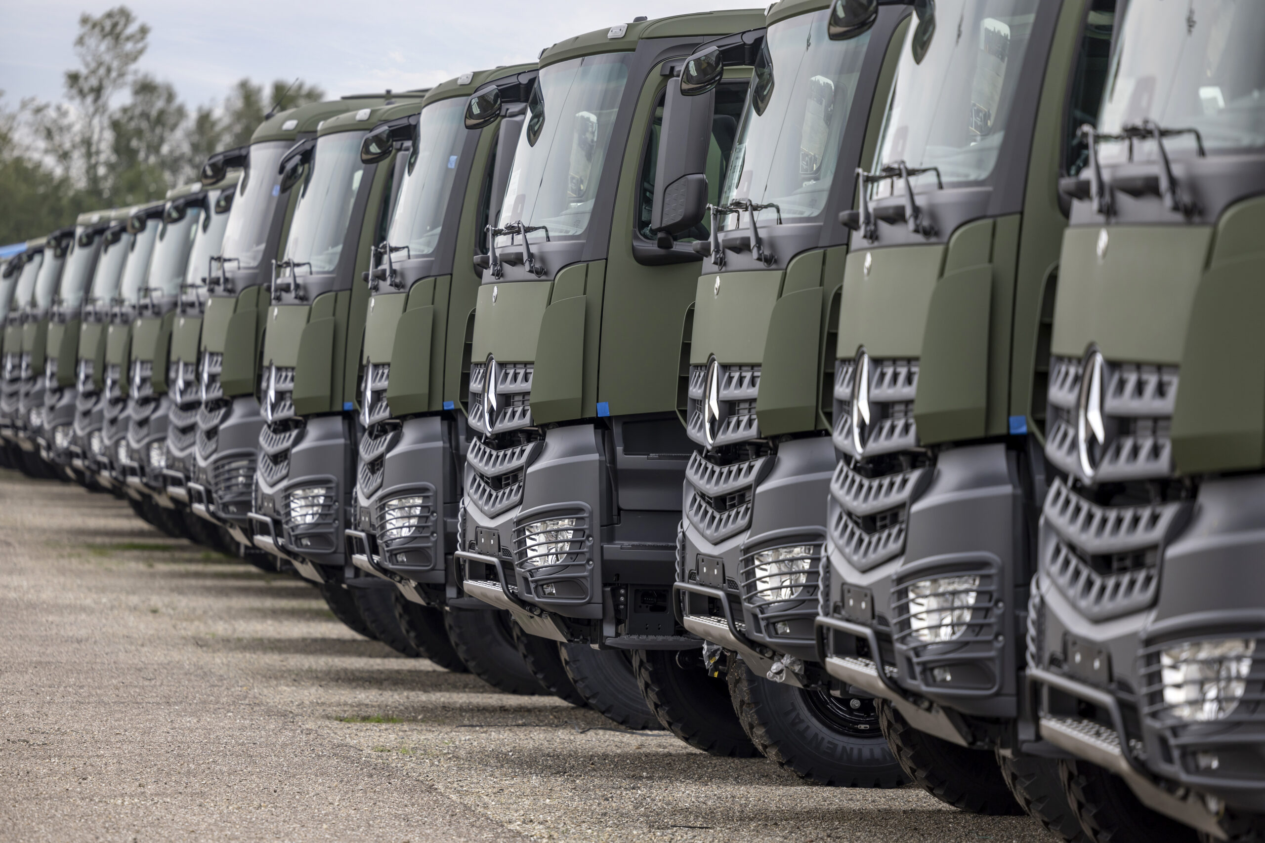 Daimler Truck expands global defence business, targets €1 billion defence revenue by 2028