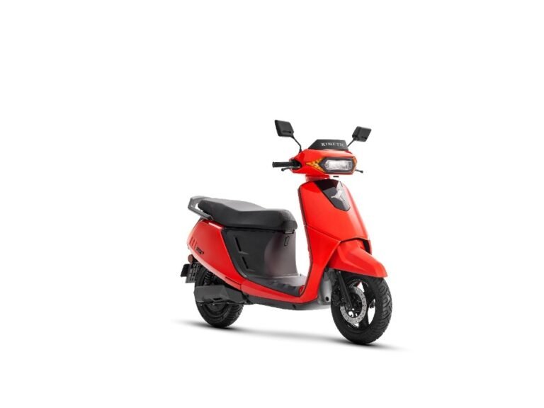 Kinetic DX+ gets 3.1 kWh LFP battery, up to 132 km range; Prices start at ₹1.18 lakh