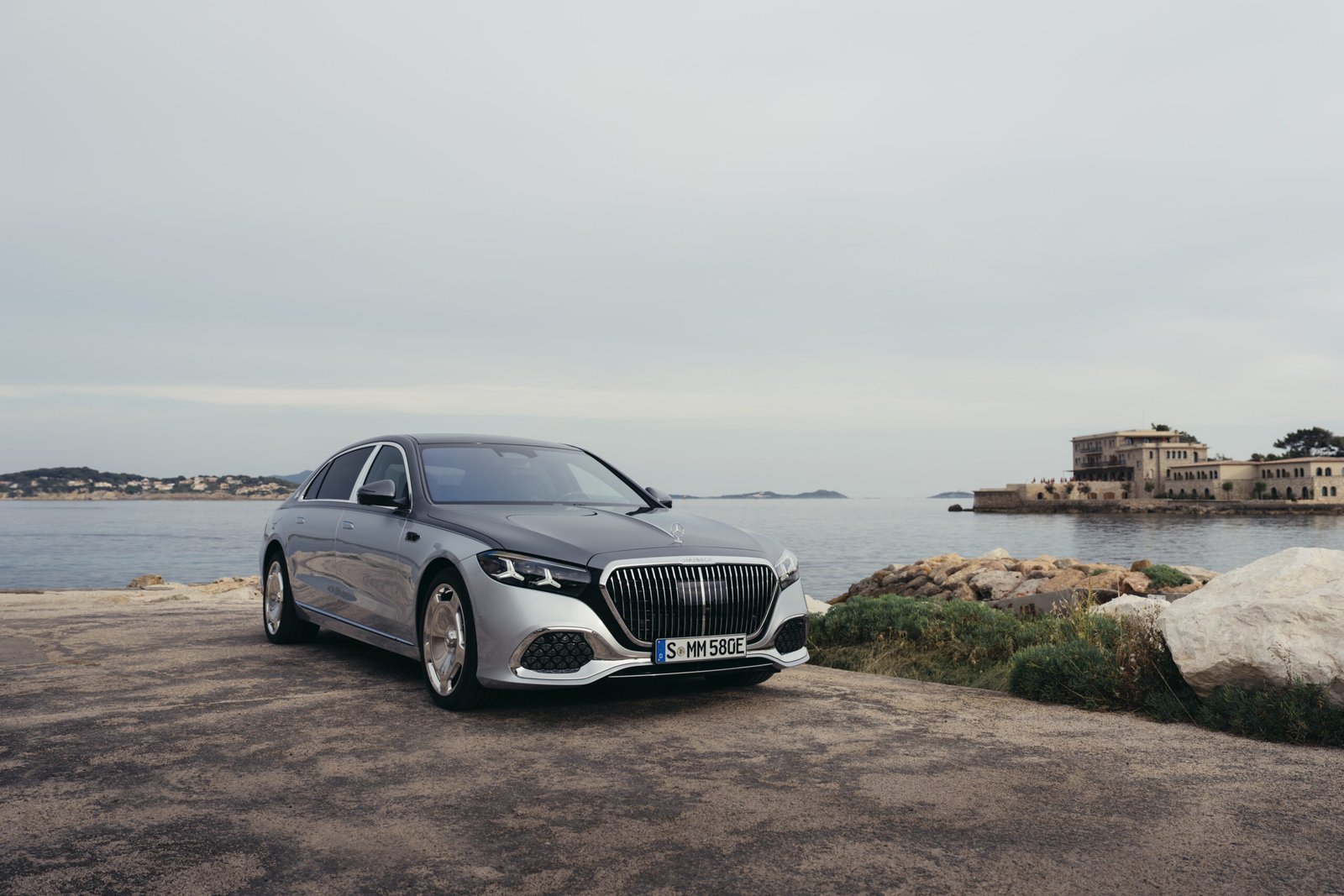 Mercedes-Maybach S 580e launched in India at ₹3.35 crore with 98km electric range