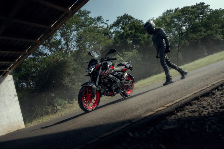 Bajaj Pulsar NS200 gets ride modes, 5-inch TFT display and more power